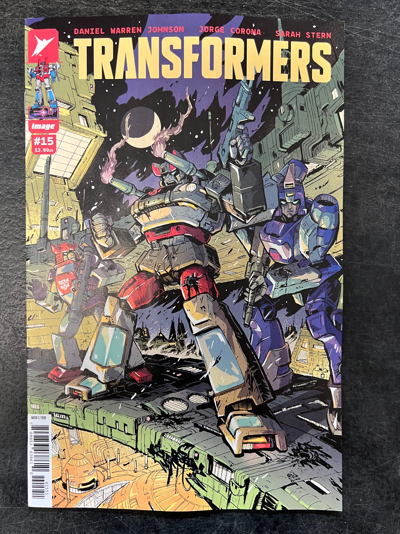 TRANSFORMERS #15 OLIVER ONO 1:50 Ratio Variant Cvr E