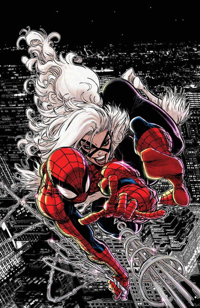 AMAZING SPIDER-MAN 26 KAARE ANDREWS BLACK CAT Trade & Virgin Variant